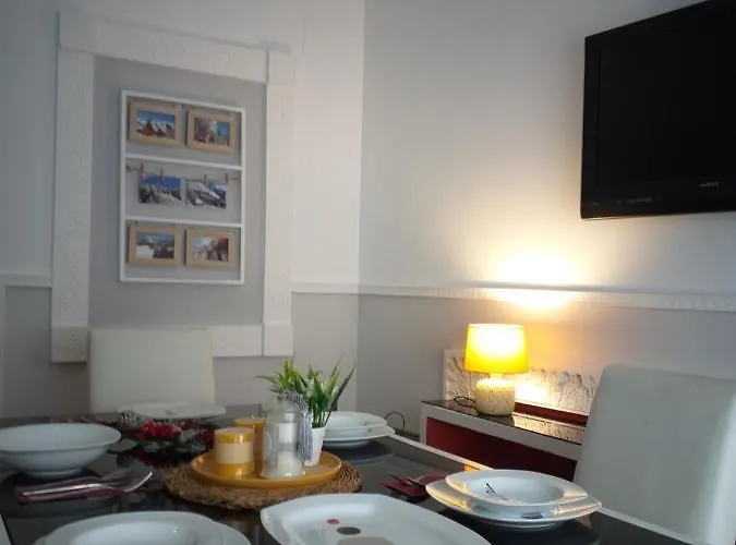 Plaza Nueva Tatil Evi *